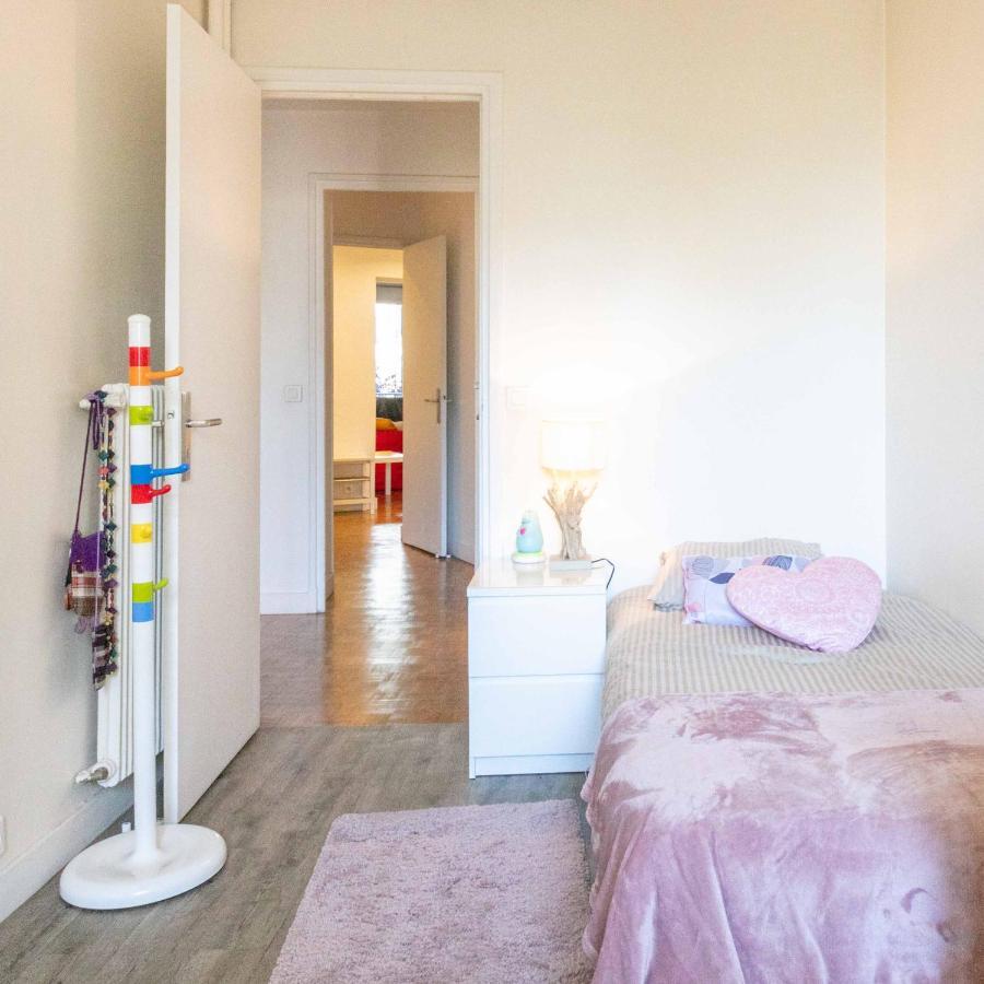 Paris City - Spacious 3 Rooms Flat For Families - 3 Minutes From Metro Station Exterior foto